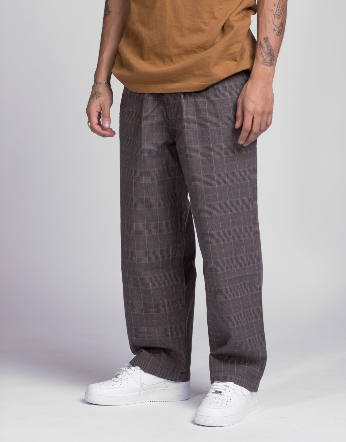 Artemus Pant