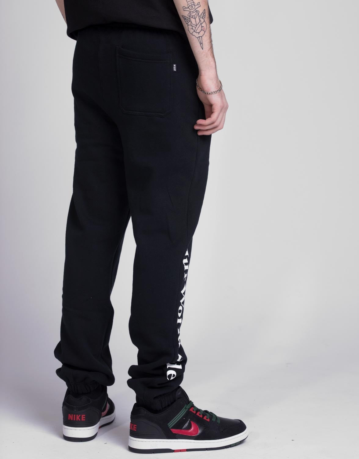 Essentials Fleece Pant