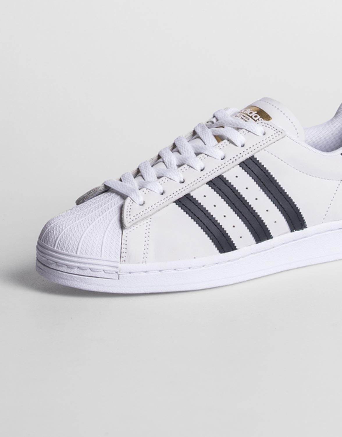 Superstar ADV