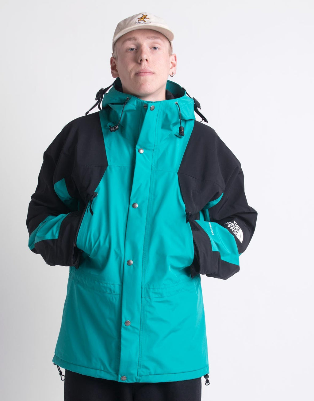 94 Retro Mountain Light Jacket