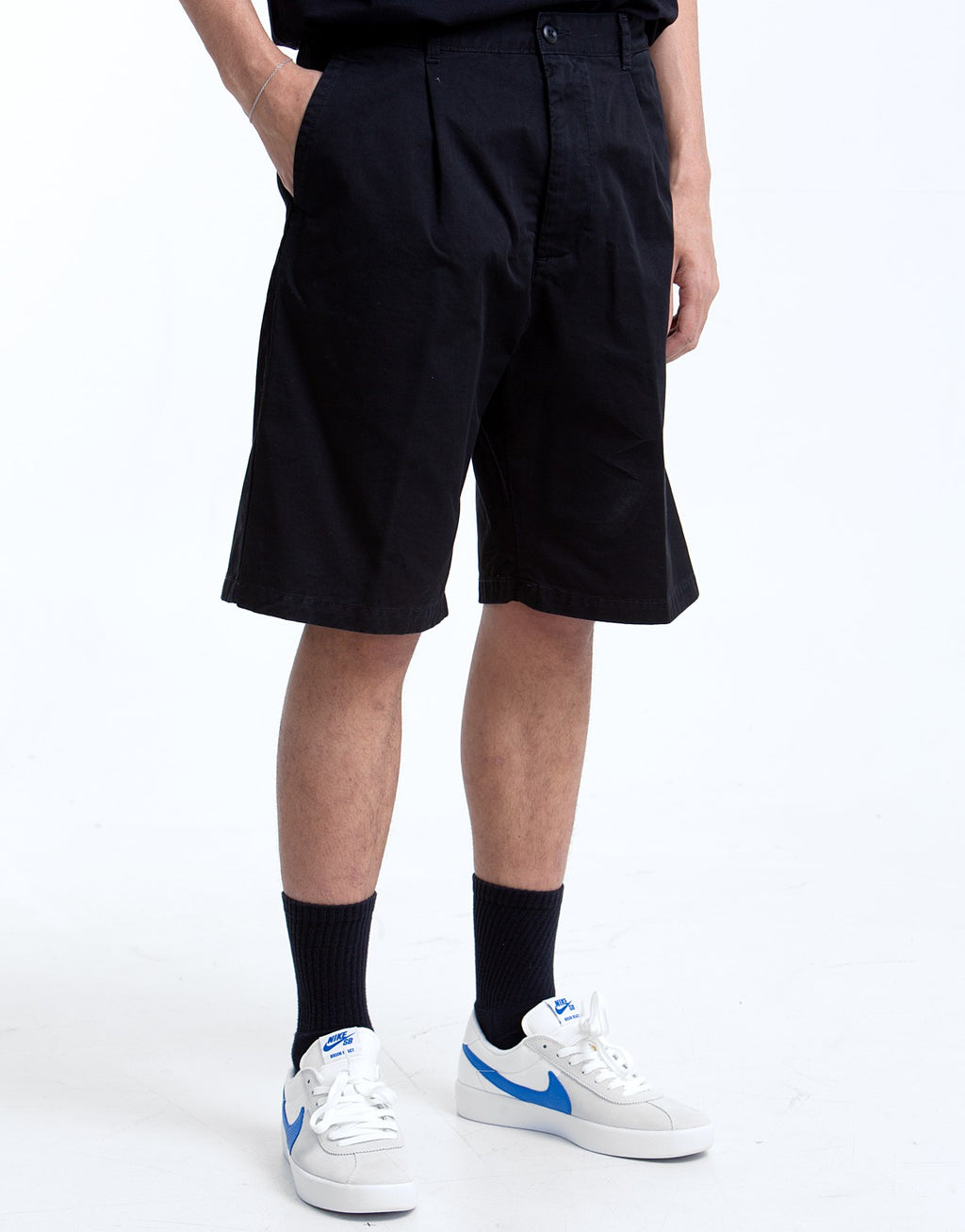 Alder Short