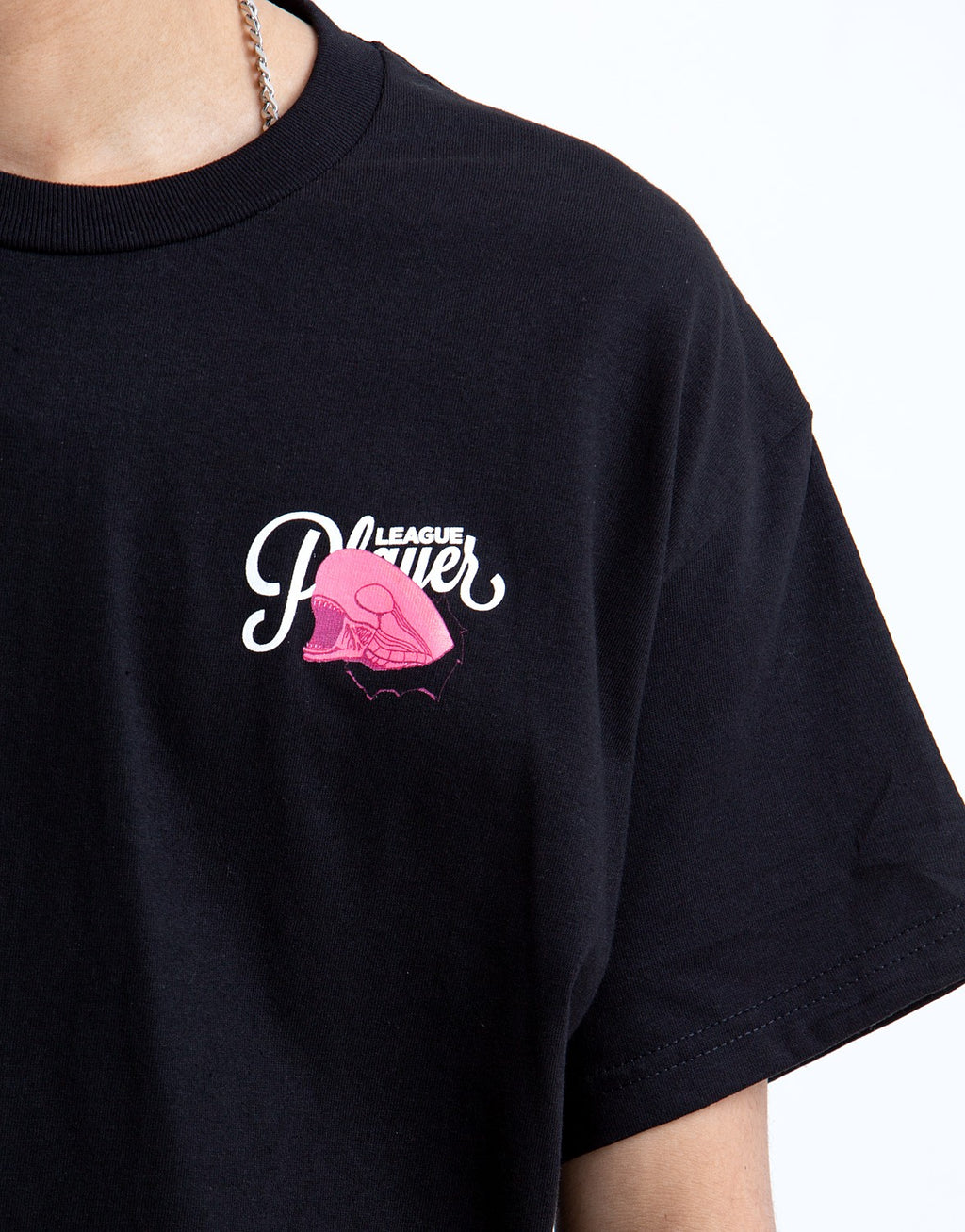 Face Hugger Tee