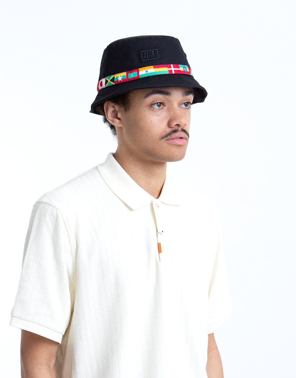 Going Global Bucket Hat