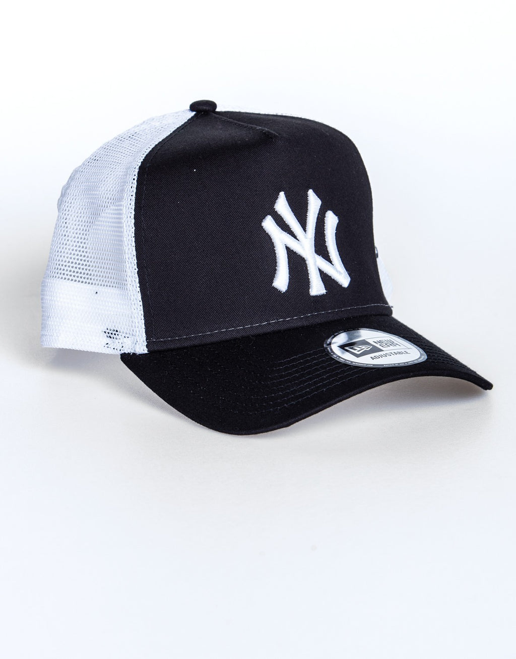 New York Yankees Clean Trucker Cap