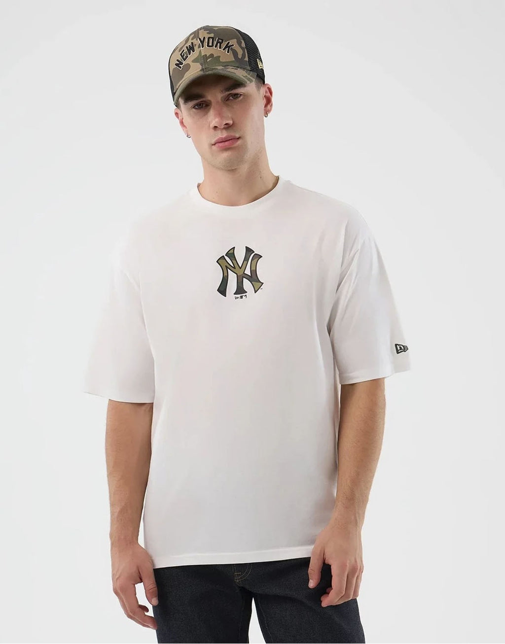 New York Yankees MLB Infill Oversized T-Shirt