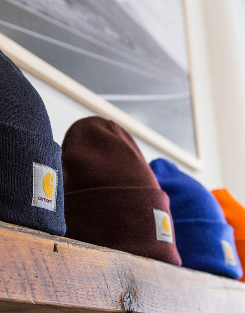 Headwear Display